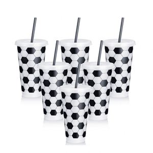 Bouteille d'eau réutilisable en PP, écologique, style américain, 24 onces, à boire directement, sur le thème du football, cadeau pour fête sportive - Product Image 1