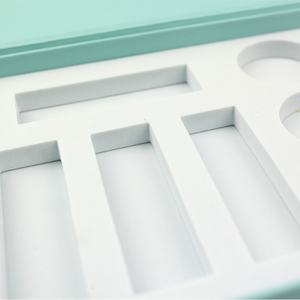 Cajas de Regalo Personalizadas Crown Win, Impresas a Color, Ecológicas, Resistentes a los Rayos UV, Forro de EVA, Estampado Dorado, Material Reciclado, Cierre Magnético - Product Image 2