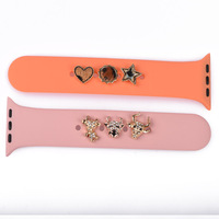 Bracelet de montre en silicone Coeur Bijoux Ornement Goujons décoratifs Pièces de montre pour accessoires de bracelet de montre