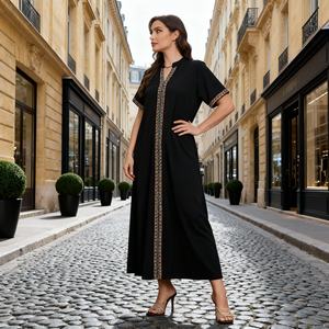 Robe Abaya élégante et modeste en polyester de luxe pour femmes musulmanes, fournisseur en gros sur mesure, nouveau design - Product Image 2