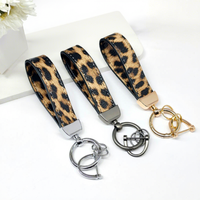 Porte-clés de voiture à imprimé léopard exquis, nouveau design, porte-clés romantique pour couple, anneau de porte-clés