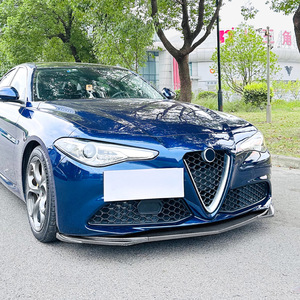 ชุดแต่งสปอยเลอร์หน้า Alfa Romeo Giulia ปี 2015-2022 สีดำเงา ลายคาร์บอนไฟเบอร์ วัสดุ ABS - Product Image 1