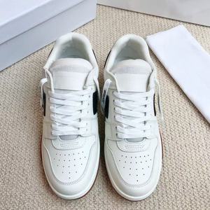 Zapatos de Diseñador de Lujo en Tendencia 2026, Zapatillas Blancas con Logo de Flecha, Decoración con Cordones y Costuras, Zapatos Casuales para Correr - Product Image 5