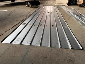 Hochgeschwindigkeits-C U-Schlitzkiel-Rollen form maschine Metall-Leichtstahl-Decken bolzen-und Ketten rollen form maschine - Product Image 5