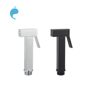 GEE-N портативный хромированный распылитель для биде - Product Image 2