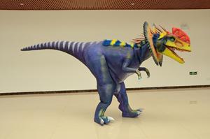 Costume de dinosaure réaliste en peau de Dilophosaurus de 4,5 mètres, portable, pour utilisation en intérieur/extérieur, idéal pour les centres commerciaux, les parcs d'attractions et les spectacles. - Product Image 2