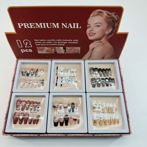 <span class=keywords><strong>Ongles</strong></span> pressés <span class=keywords><strong>de</strong></span> luxe avec logo personnalisé, pointes 3D personnalisées avec strass, <span class=keywords><strong>faux</strong></span> <span class=keywords><strong>ongles</strong></span> en acrylique, <span class=keywords><strong>ongles</strong></span> artificiels - Product Image 4