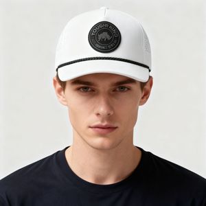 Casquette de baseball sportive imperméable à séchage rapide avec logo en caoutchouc, trous laser, 5 panneaux, réglable, structurée, pour la course à pied, 100% polyester - Product Image 1