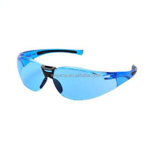 Wejump Schutzbrillen Turvalasit Monture noire et miroir fumé foncé, protection UV 99.9% Lunettes de sécurité standard ANSI Z87 - Product Image 1