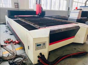 Trung Quốc Sử dụng thứ hai tay 3KW 2kw 1500x3000 sợi 1530 cắt laser giá máy - Product Image 3