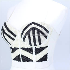 Novance-Top corto con tirantes finos y diamantes de imitación para mujer, ropa interior sin mangas con logotipo personalizado, para compras en línea en Alibaba - Product Image 2