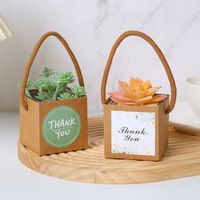 Meilleure boîte en papier kraft imperméable carrée, fabriquée en usine, utilisée pour les petites plantes succulentes en pot.