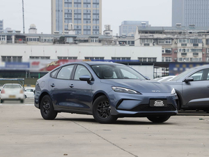 BYD Seal 05 DM-i ปี 2025 รุ่นใหม่ พวงมาลัยซ้าย ระยะทางวิ่ง 55 กม. รถยนต์ PHEV แบบปลั๊กอินไฮบริด พวงมาลัยซ้าย BYD Seal 05 DM-i ปี 2025 ระยะทางวิ่ง 55 กม. รถยนต์พลังงานใหม่สุดหรู - Product Image 6