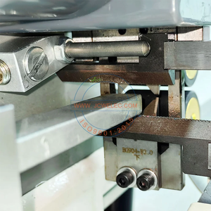 Pemotong kabel multifungsi otomatis, pengupasan, dan memutar mesin peralatan pemrosesan kawat presisi tinggi - Product Image 2