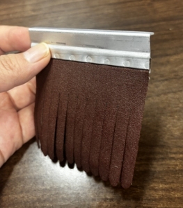 Ventes directes d'usine personnalisé en alliage d'aluminium Base de <span class=keywords><strong>fer</strong></span> papier de verre bois accessoires de ponçage <span class=keywords><strong>brosse</strong></span> bande de ponçage <span class=keywords><strong>brosse</strong></span> - Product Image 2