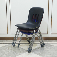 Chaise d'école commerciale empilable en plastique de 18 pouces pour salle de classe, réception, visiteur, étudiant, université
