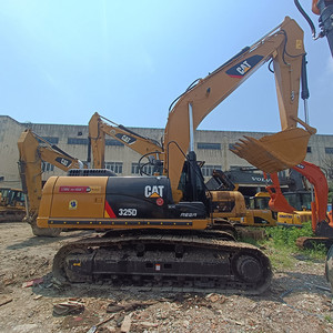 รถขุดไฮดรอลิก CAT325D มือสอง 30 ตัน รุ่นปี 2016 สำหรับเครื่องยนต์ ความจุบุ้งกี๋ 1.15 เมตร  สภาพดีเยี่ยม อุปกรณ์ครบครัน มีสินค้าในสต็อก - Product Image 5