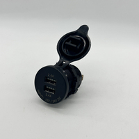 Enchufe de Carga USB-A Doble Empotrable e Impermeable, Salida Total de 4.8A DC12-24V para RV, Embarcaciones, Autos, Camiones, ATV
