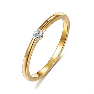 18k सोना मढ़वाया क्रिस्टल हीरे की सगाई की महिलाओं के लिए 925 स्टर्लिंग चांदी शादी के छल्ले