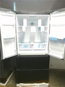 Réfrigérateur Américain Multiportes avec Distributeur d'Eau - Product Image 2