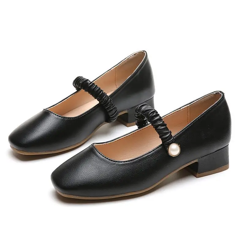 Туфли Mary Jane с квадратным каблуком, весна-2023