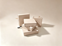 Boîte à bijoux en carton ondulé avec logo personnalisé, dernière génération, revêtement UV, emballage en papier recyclable, doublure en éponge, couleurs CMYK/PMS