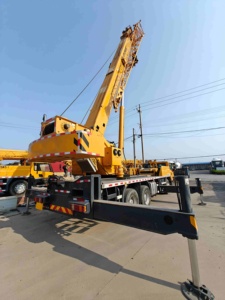 Camión grúa usada QY25K5C de <span class=keywords><strong>25</strong></span> toneladas con altura de elevación de 42m para la construcción - Product Image 4