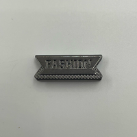 Label Logam Anti Korosi Ramah Lingkungan dengan Motif Embos, Perlengkapan Premium untuk Kerajinan Pakaian, Pesanan Grosir