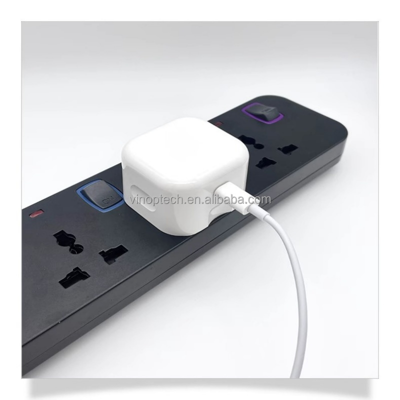 Cargador de 40W + Cable de 1M blanco