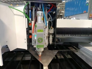 เครื่องตัดไฟเบอร์เลเซอร์ CNC สแตนเลส Remax 1325 1000W สำหรับตัดโลหะและอโลหะ - Product Image 5