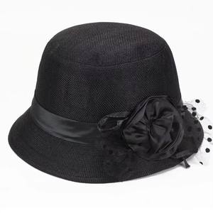 Chapeaux élégants pour femmes en polyester 100% : Cloche, Béret, Fascinator, Bob, pour l'hiver, l'église, le thé, les fêtes formelles, les cérémonies et les mariages - Product Image 3
