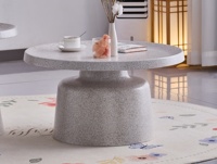 Table basse moderne minimaliste en fer avec plateau en métal durable et pieds avec revêtement en poudre pour le mobilier de salon