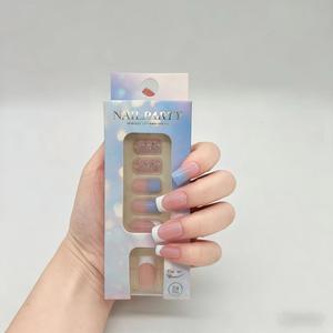 24 <span class=keywords><strong>faux</strong></span> <span class=keywords><strong>ongles</strong></span> carrés courts avec colle, <span class=keywords><strong>rose</strong></span> nude et bleu ombré et <span class=keywords><strong>blanc</strong></span> French manucure, à presser sur les doigts - Product Image 2