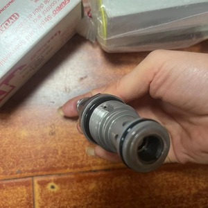 วาล์วระบายแรงดันไฮดรอลิก Hydac Db12p 01 C N 050v 315 บาร์ 60 ลิตร/นาที แบบโอเวอร์โฟลว์ สำหรับสถานีไฮดรอลิก ผลิตภัณฑ์น้ำมันแรงดันสูง - Product Image 1