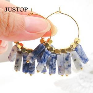 Vente en gros de boucles d'oreilles vintage unisexe en acier inoxydable, pierre naturelle faite à la main, aventurine verte, bijoux respectueux de l'environnement - Product Image 6