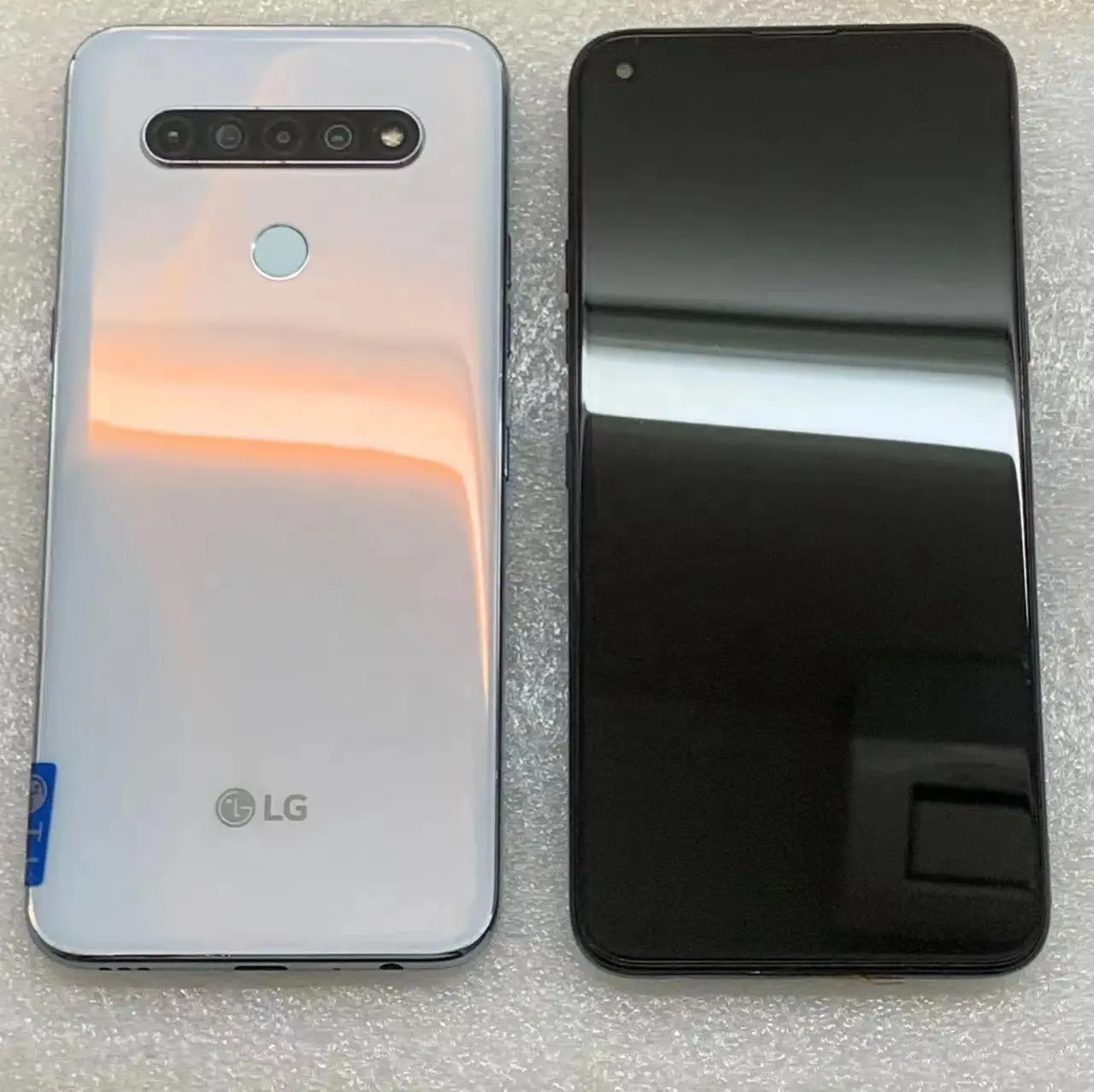 안드로이드 스마트 폰 64GB 스토리지 A 급 리퍼 중고폰 LG Q61 용