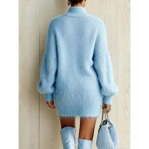 Robe pull en maille à col roulé duveteuse bleu ciel S(66) pour femme - Product Image 4