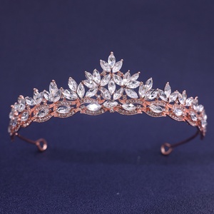 Couronnes <span class=keywords><strong>de</strong></span> princesse en alliage et strass pour enfants, serre-têtes d'<span class=keywords><strong>anniversaire</strong></span> pour filles, vente en gros - Product Image 5