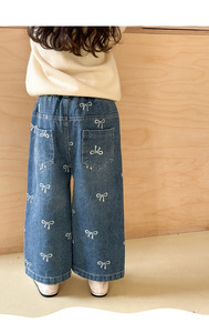 Jeans a Gamba Larga con Stampa a Fiocco per Bambine, <span class=keywords><strong>Vita</strong></span> <span class=keywords><strong>Alta</strong></span> e Vestibilità Comoda - Product Image 5