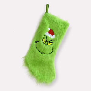 <span class=keywords><strong>Calcetines</strong></span> Navideños Personalizados de Felpa con Diseño de <span class=keywords><strong>Grinch</strong></span>, Monstruo Verde, <span class=keywords><strong>Calcetines</strong></span> de Navidad de Piel Sintética Suave para Decoración del Hogar - Product Image 3