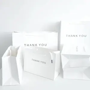 Sacs de shopping à personnaliser, blanc, merci, design différents types de vêtements en papier, avec poignée, 50 pièces