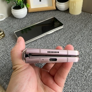 สมาร์ทโฟนพับได้ Z Fold2 5G LTE หน้าจอคู่แบบพับได้ พร้อมจอแสดงผล OLED 120Hz รองรับภาษาฝรั่งเศส/สเปน/อังกฤษ/เยอรมัน - Product Image 2