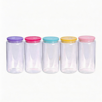 Verres en verre borosilicate en forme de canette de bière de 16 oz pour thé glacé, café glacé, avec couvercle en bambou et paille en verre – Vente en gros