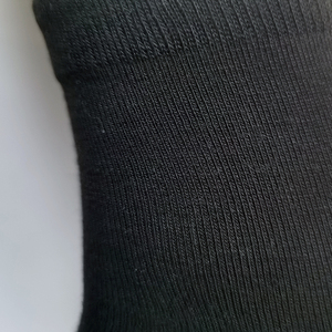 Affidabile marchio italiano fornitura diretta di colore nero stile regolare calze da uomo di spessore sottile per l'estate - Product Image 5
