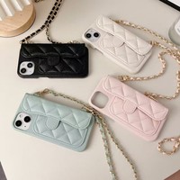 Étui de téléphone antichoc en similicuir litchi matelassé de qualité supérieure avec fentes pour cartes et cordon pour les séries 17 Pro Max 16 15 14