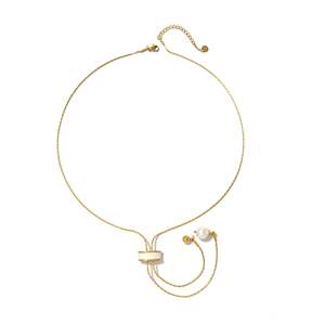 Collar con Colgante de Acero Inoxidable 316L con Baño de Oro PVD, Joyería Fina Sostenible y Resistente - Product Image 1