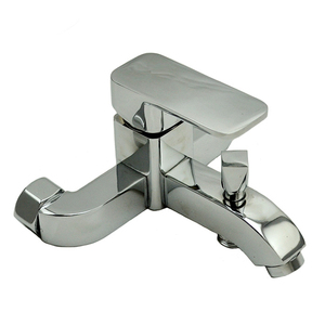 MCBKRPDIO Triple Crown <span class=keywords><strong>Prince</strong></span> Robinet de salle de bain Carré Split Gravity Baignoire de douche Eau chaude froide 1150 grammes Laiton Finition chromée Pluie - Product Image 1