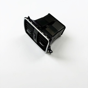 Rejillas de ventilación traseras del aire acondicionado Volkswagen 3AD819203F con acabado negro mate para Magotan CC, pieza de repuesto - Product Image 2