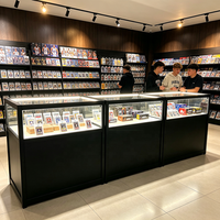 Vitrine multifonctionnelle pour cartes à collectionner Fanghua avec cadre métallique, panneau en bois et verre, éclairage LED et roulettes