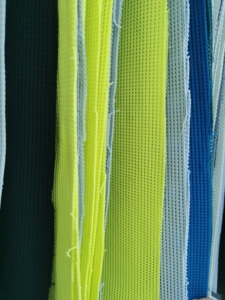 Tùy chỉnh cách nhiệt cao trọng lượng nhẹ độ ẩm thoáng khí Wicking nhanh chóng-khô Grs <span class=keywords><strong>Polyester</strong></span> không khí lưới Waffle vải cho thể thao Hoodie - Product Image 6